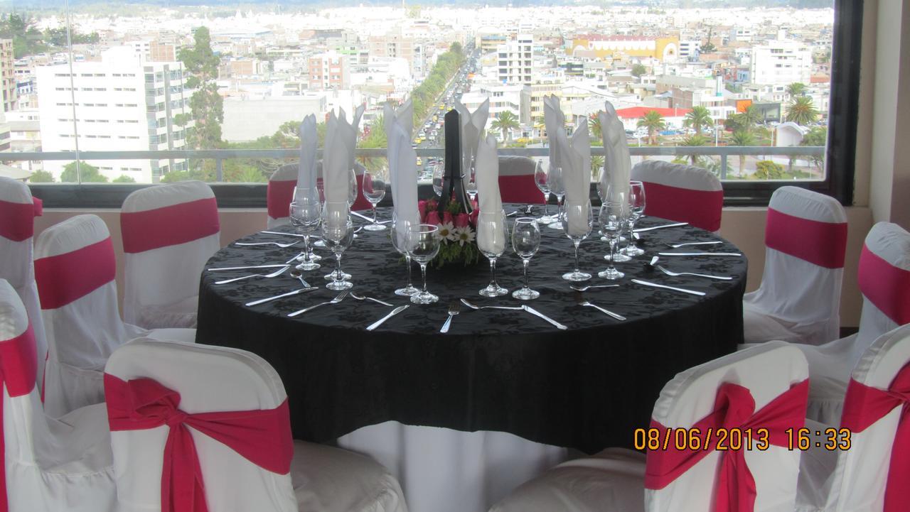 Hotel Zeus Riobamba Bagian luar foto